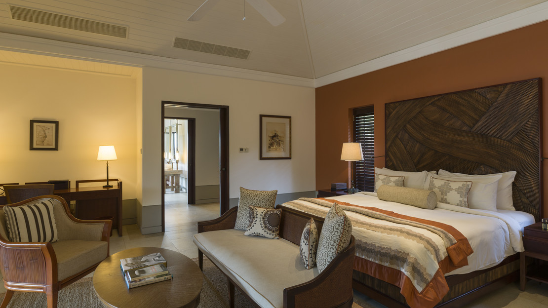 Master Suite Pool View